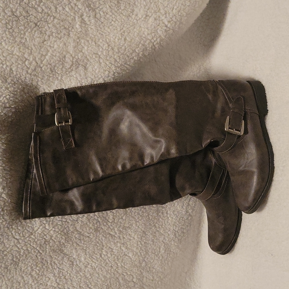 Knee High Buckle Boots